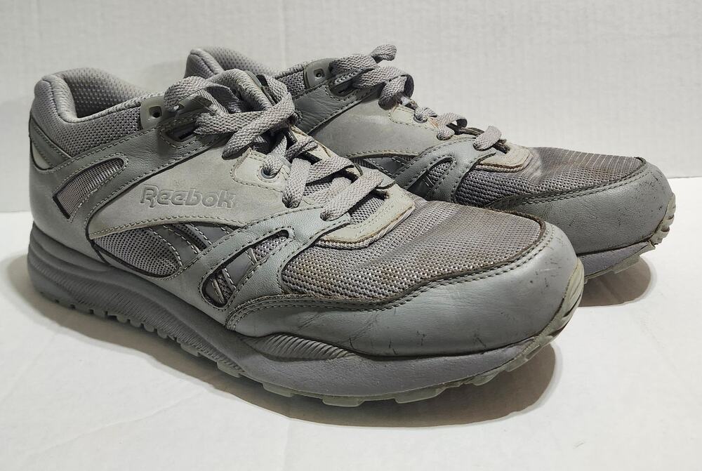 Reebok Ventilator Mens Size 9.5 Gray Hexalite Retro Running Sneakers V63526